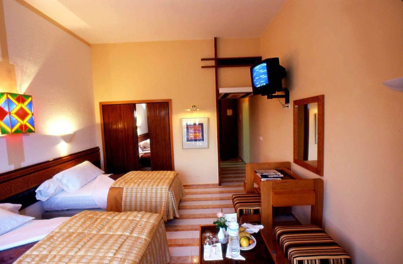 Sidi Harazem Hotell Eksteriør bilde