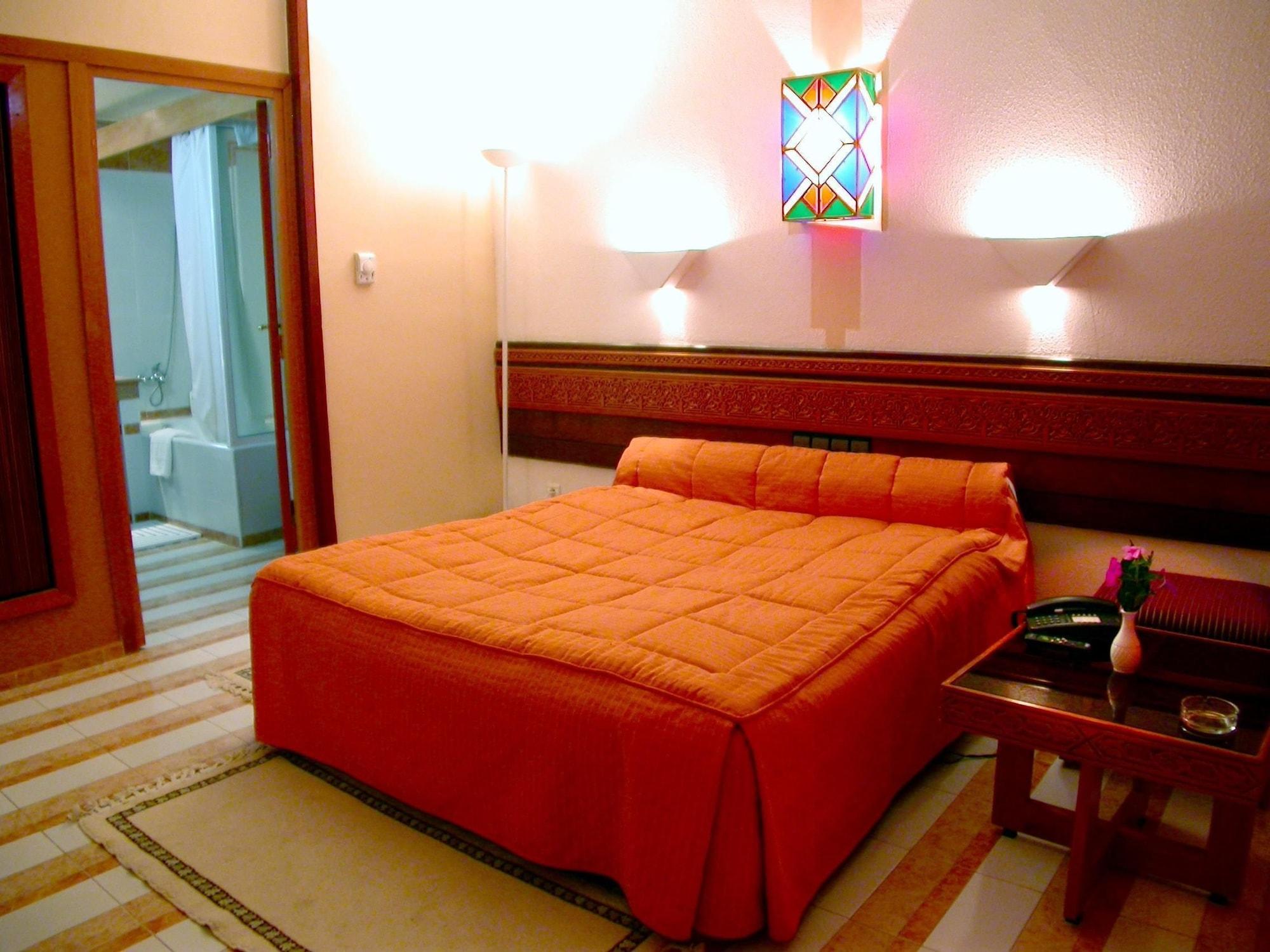 Sidi Harazem Hotell Eksteriør bilde