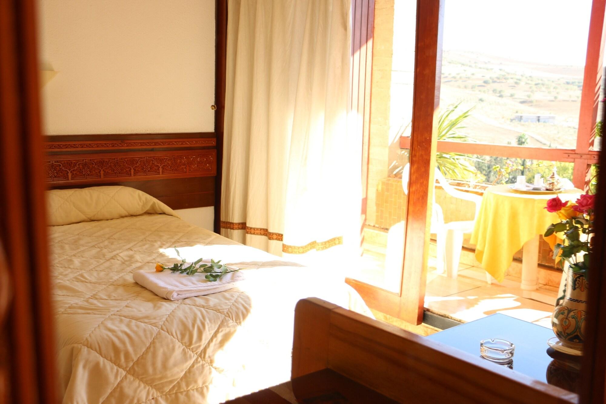 Sidi Harazem Hotell Eksteriør bilde