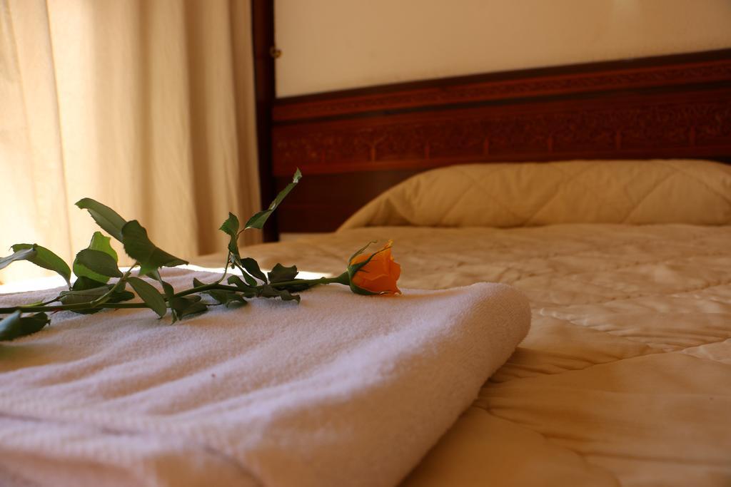 Sidi Harazem Hotell Eksteriør bilde