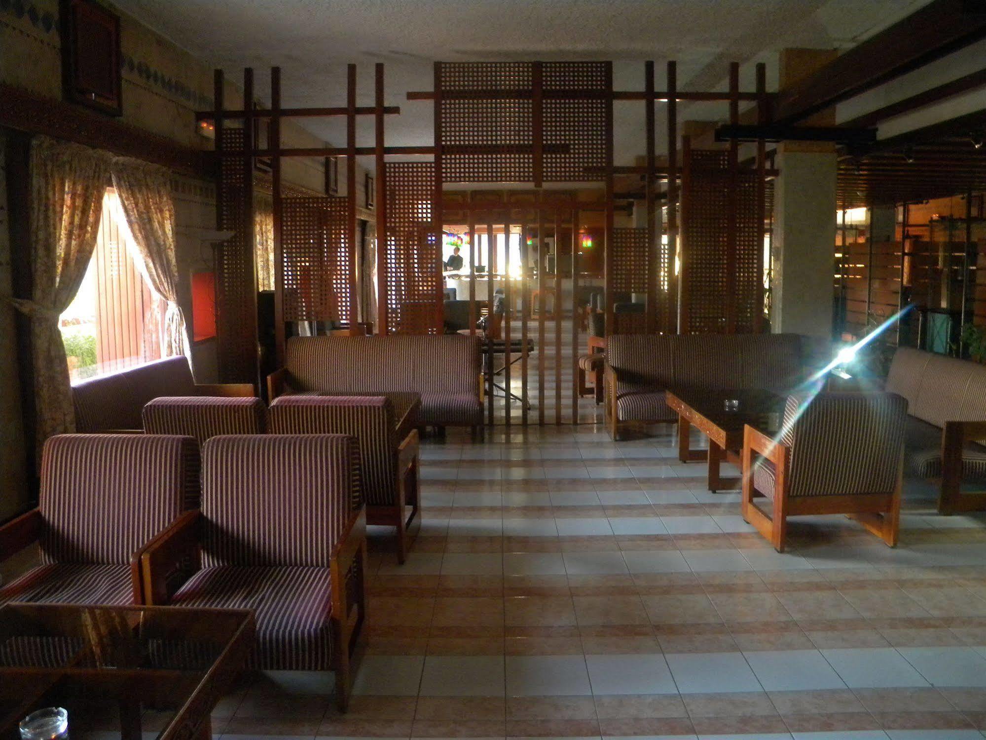 Sidi Harazem Hotell Eksteriør bilde